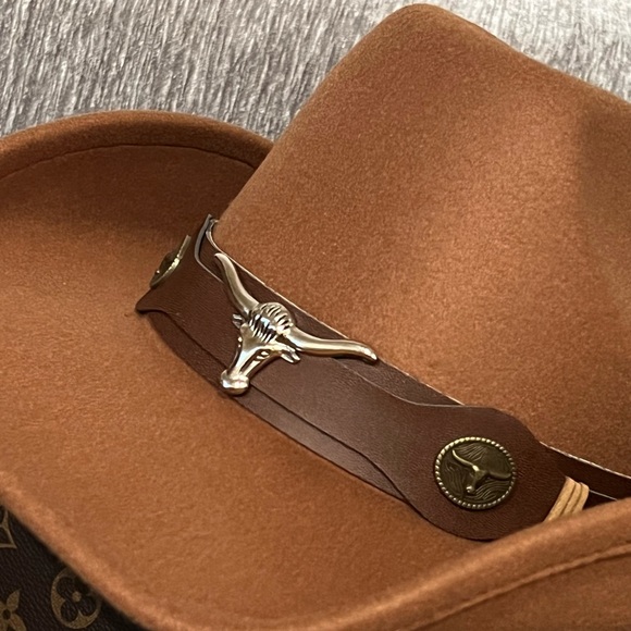 NEW Coffee Brown Bull Accent Faux Leather Band Felt Cowboy Cowgirl Western Hat - Picture 6 of 9